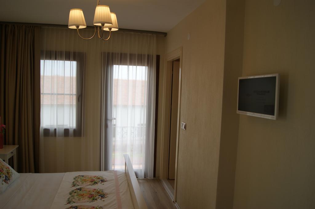 Ender Hotel (Adults Only) Айвалык Номер фото